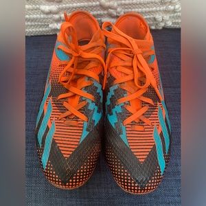 Youth Adidas Soccer Cleat Speedportal Messi Size 4 boys or girls